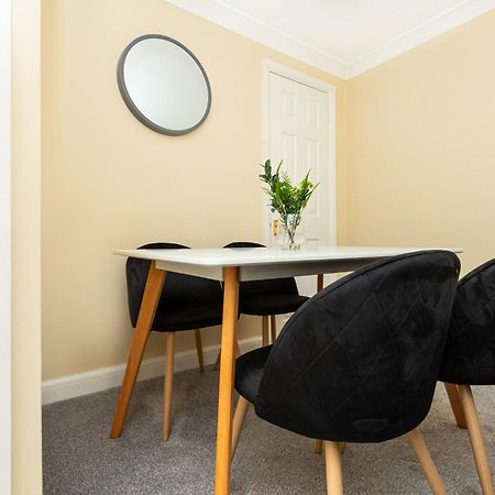 Charming 1Br Flat, Canning Town, Excel, City Hall Londyn Zewnętrze zdjęcie