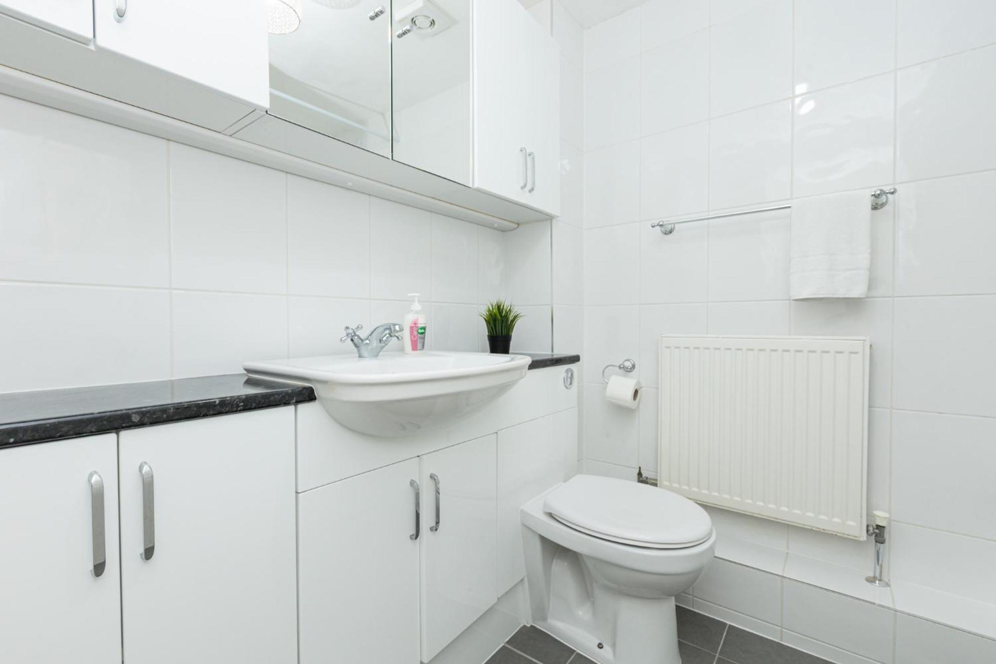 Charming 1Br Flat, Canning Town, Excel, City Hall Londyn Zewnętrze zdjęcie